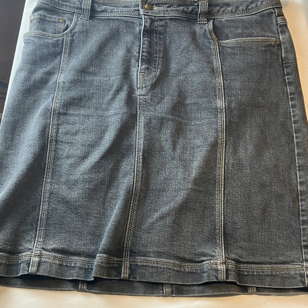 Relativity Denim Skirt Size 16 Knee Length A-Line Stretch